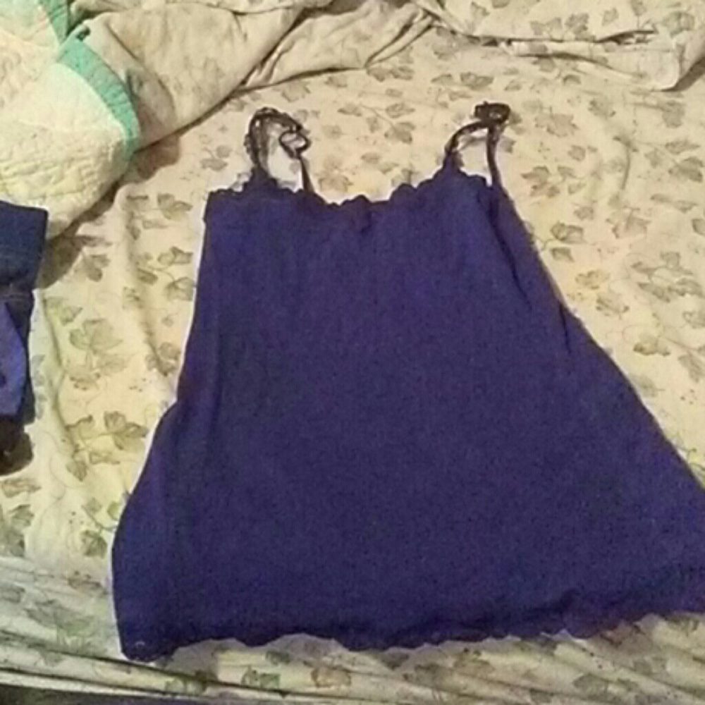 Blue tan top